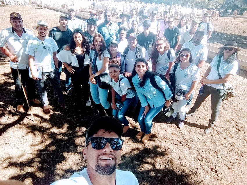 Para Dalila, o papel do tutor também é o de acolher, orientar e inspirar