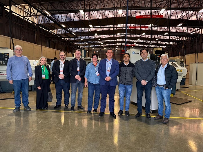 Sistema CNA/Senar visita unidades do Grupo Jacto