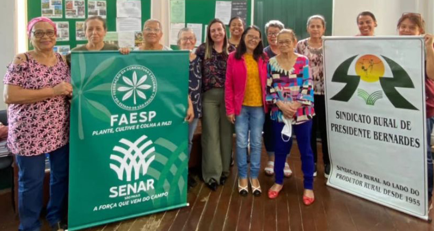 Curso de macramê do Senar-SP proporciona renda e benefícios de saúde a produtoras em Presidente Bernardes