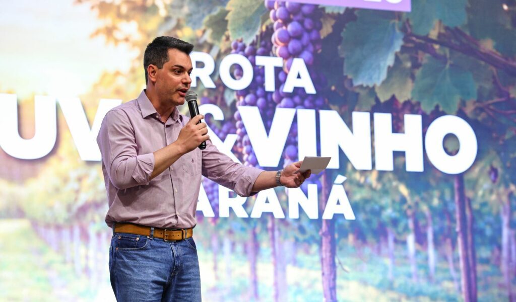 Presidente do Sistema FAEP, Ágide Eduardo Meneguette