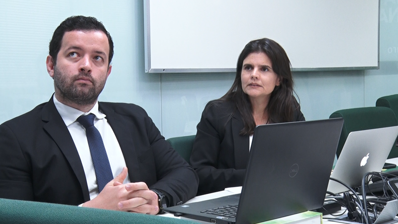 Allan Ribeiro e a assessora técnica da comissão, Elisângela Pereira Lopes.